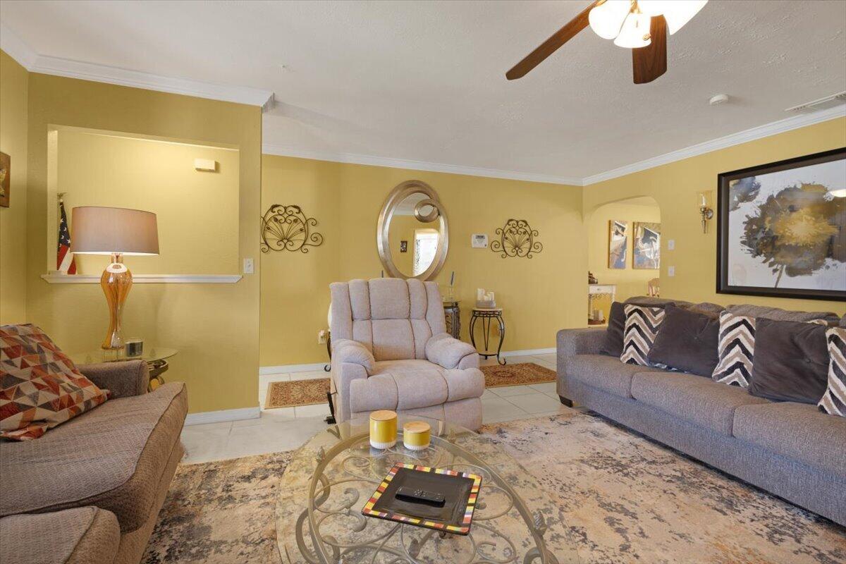 PORT ST LUCIE SECTION 10 - Residential