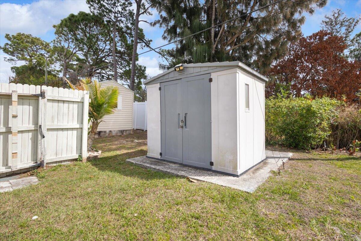 PORT ST LUCIE SECTION 10 - Residential