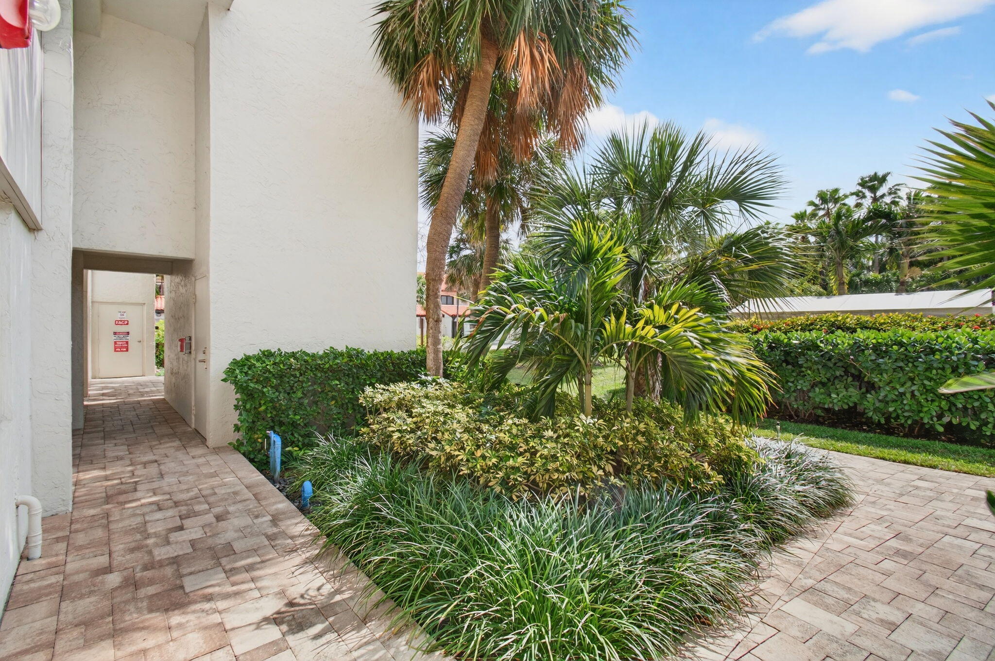 3908 S Ocean Boulevard 127