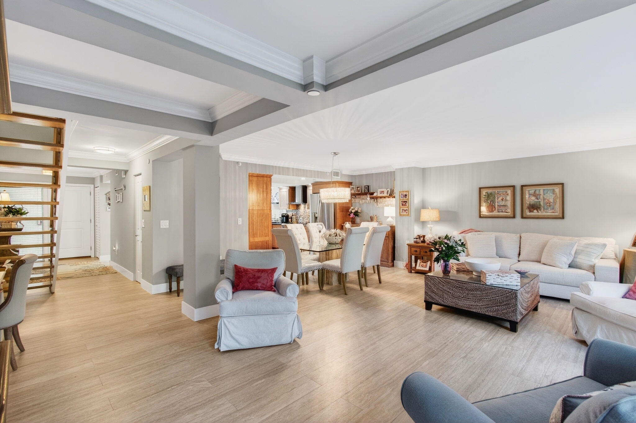 REGENCY HIGHLAND - Residential