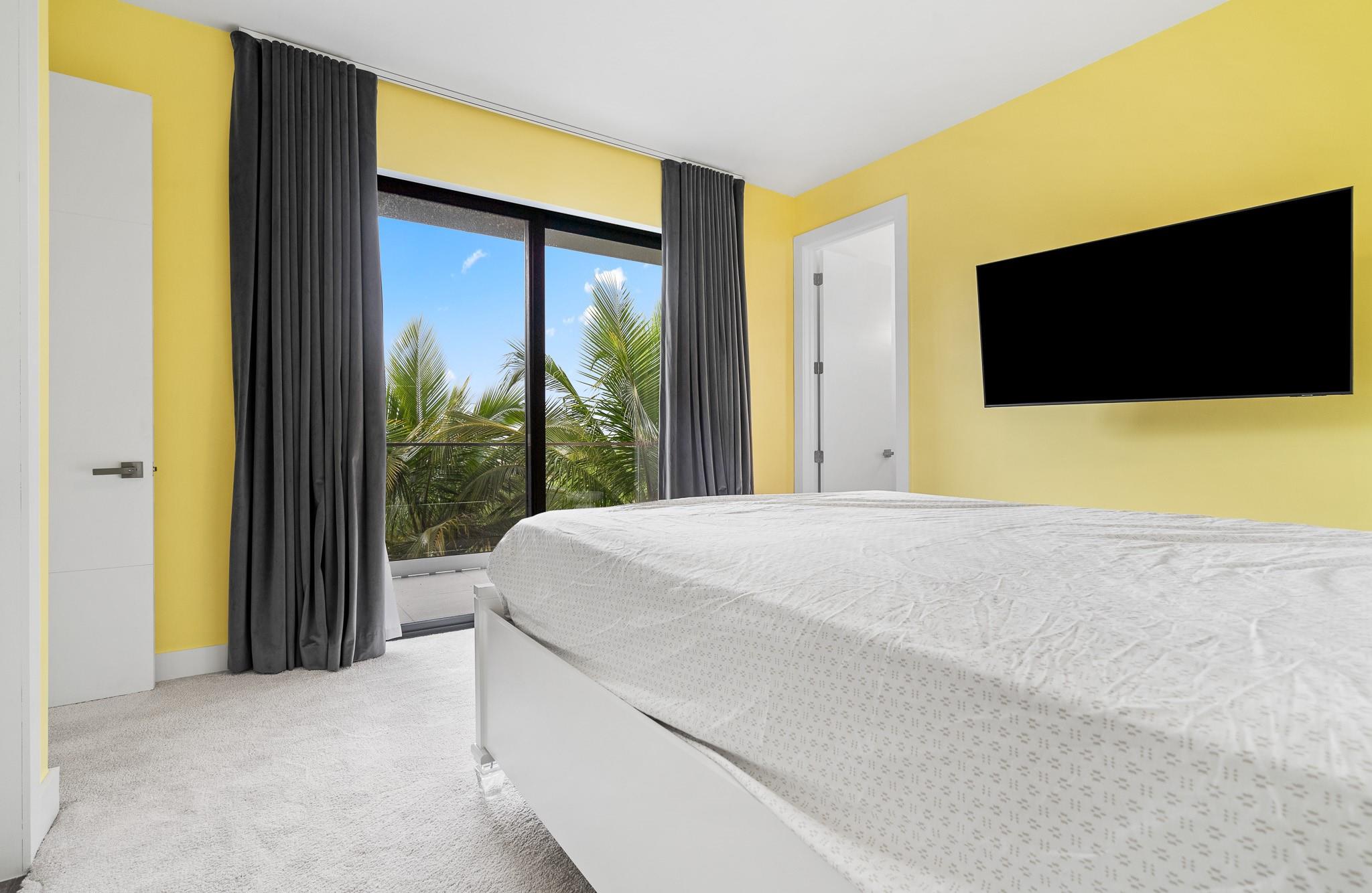 WESTON ESTATES - Residential Lease
