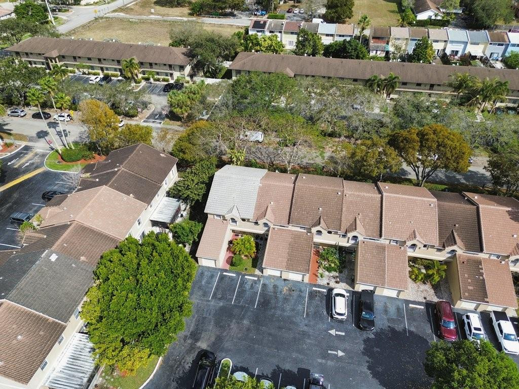 SPRINGTREE WEST COVE - Residential