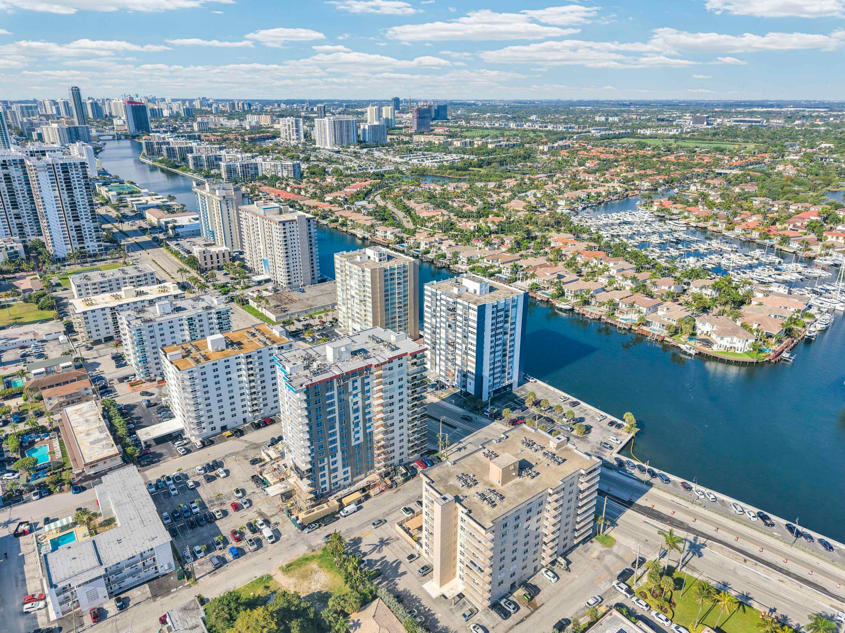 TRAFALGAR TOWERS CONDOMINIUM - Residential