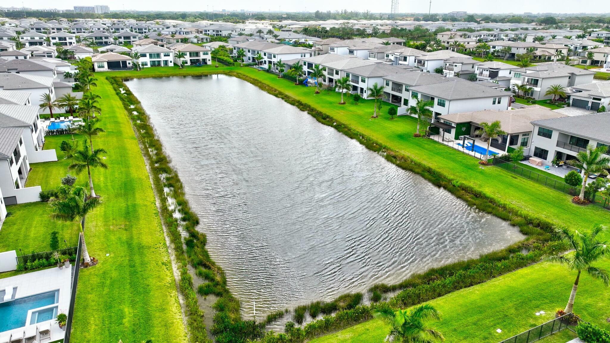 BOCA RATON GOLF COURSE PU - Residential