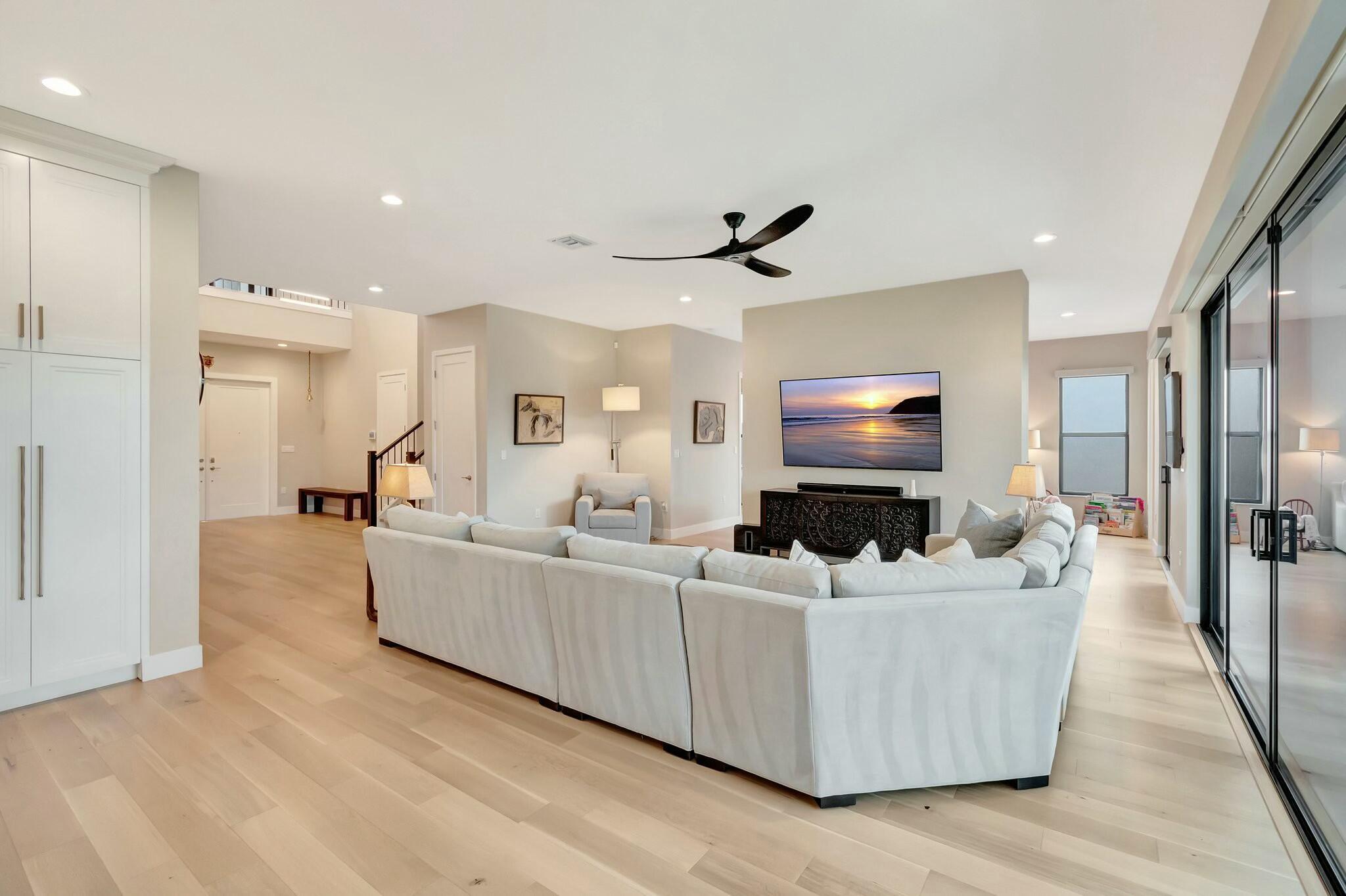 BOCA RATON GOLF COURSE PU - Residential