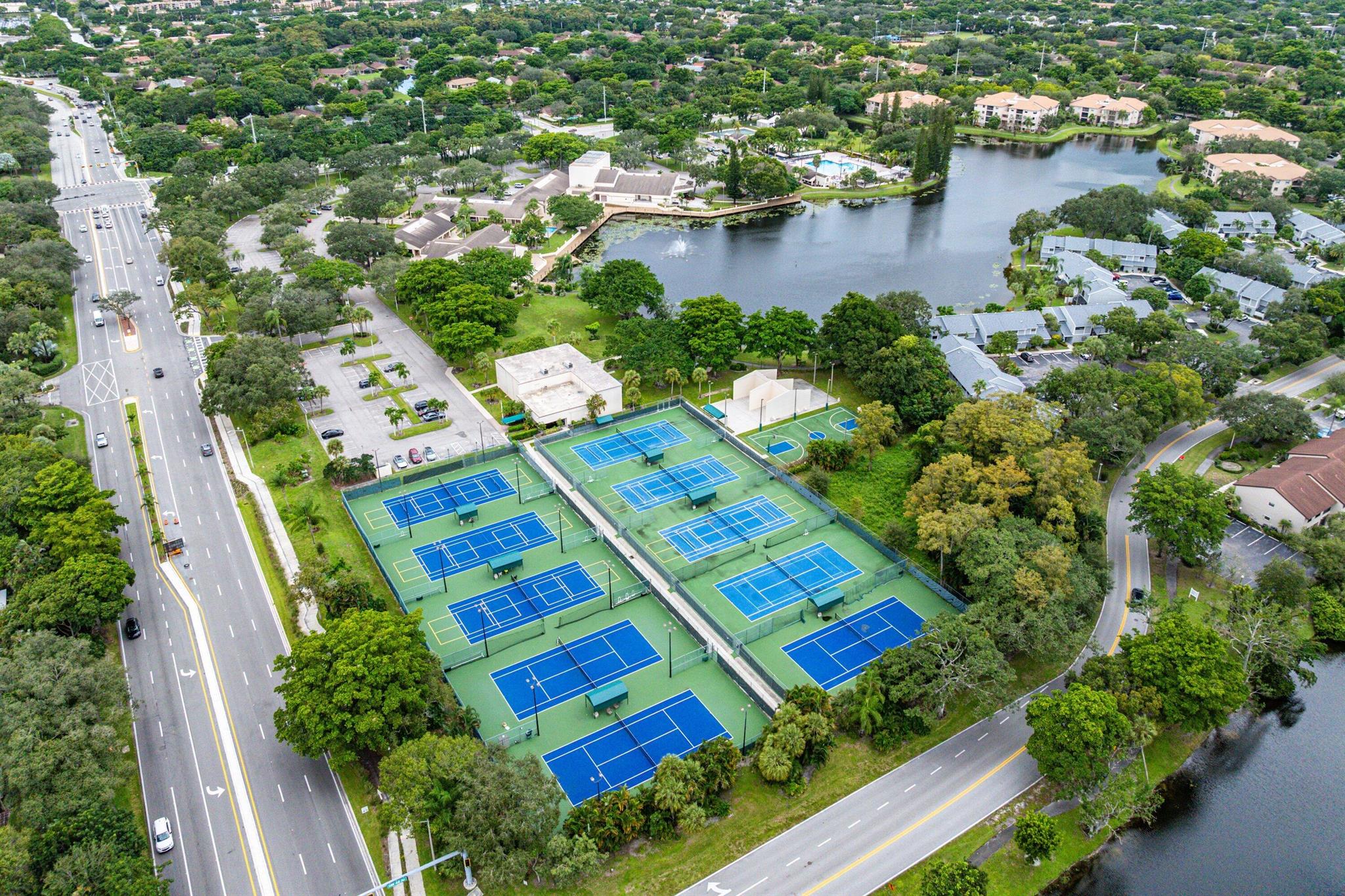 TARTAN COCONUT CREEK PHAS - Residential