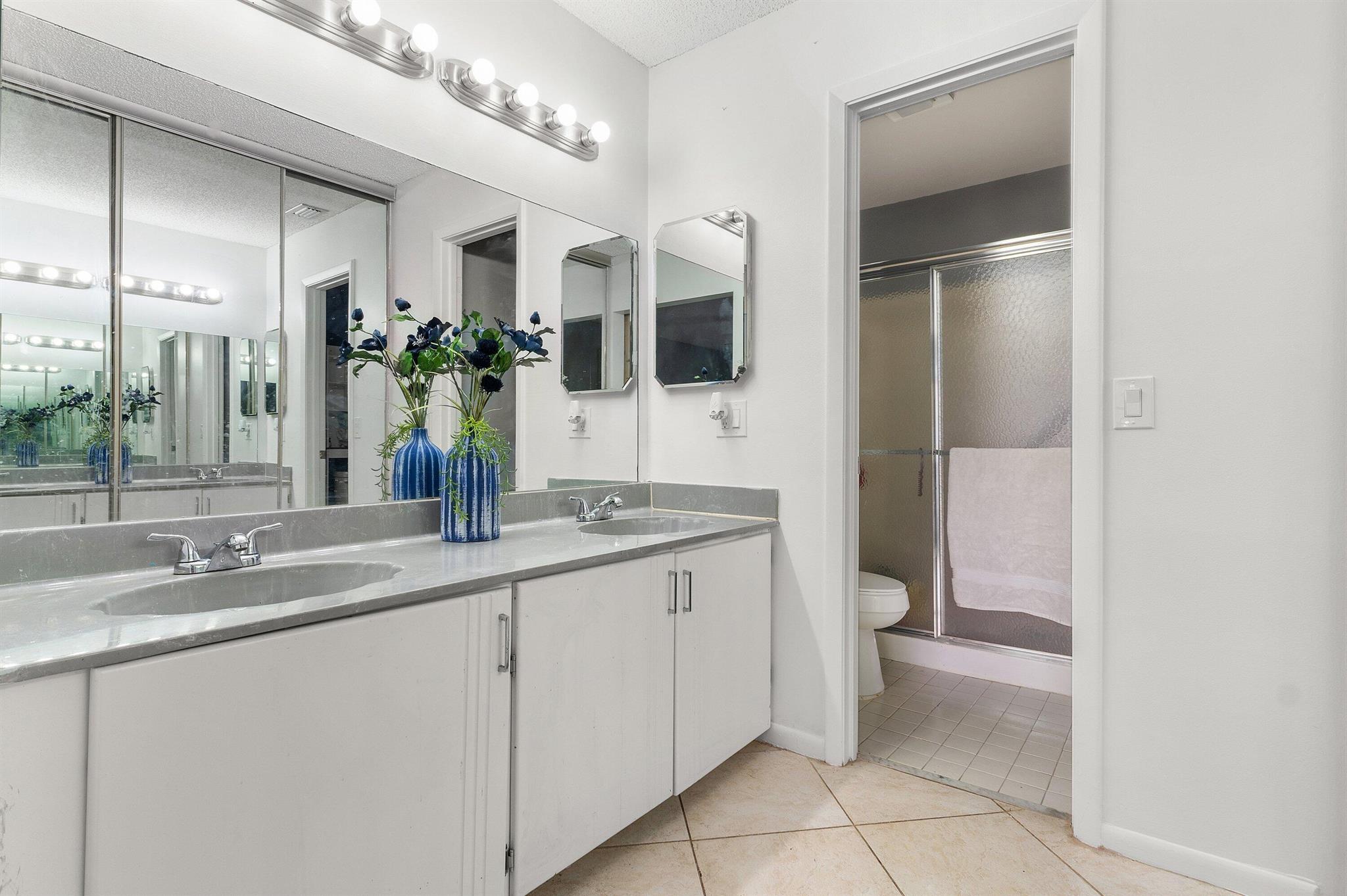TARTAN COCONUT CREEK PHAS - Residential
