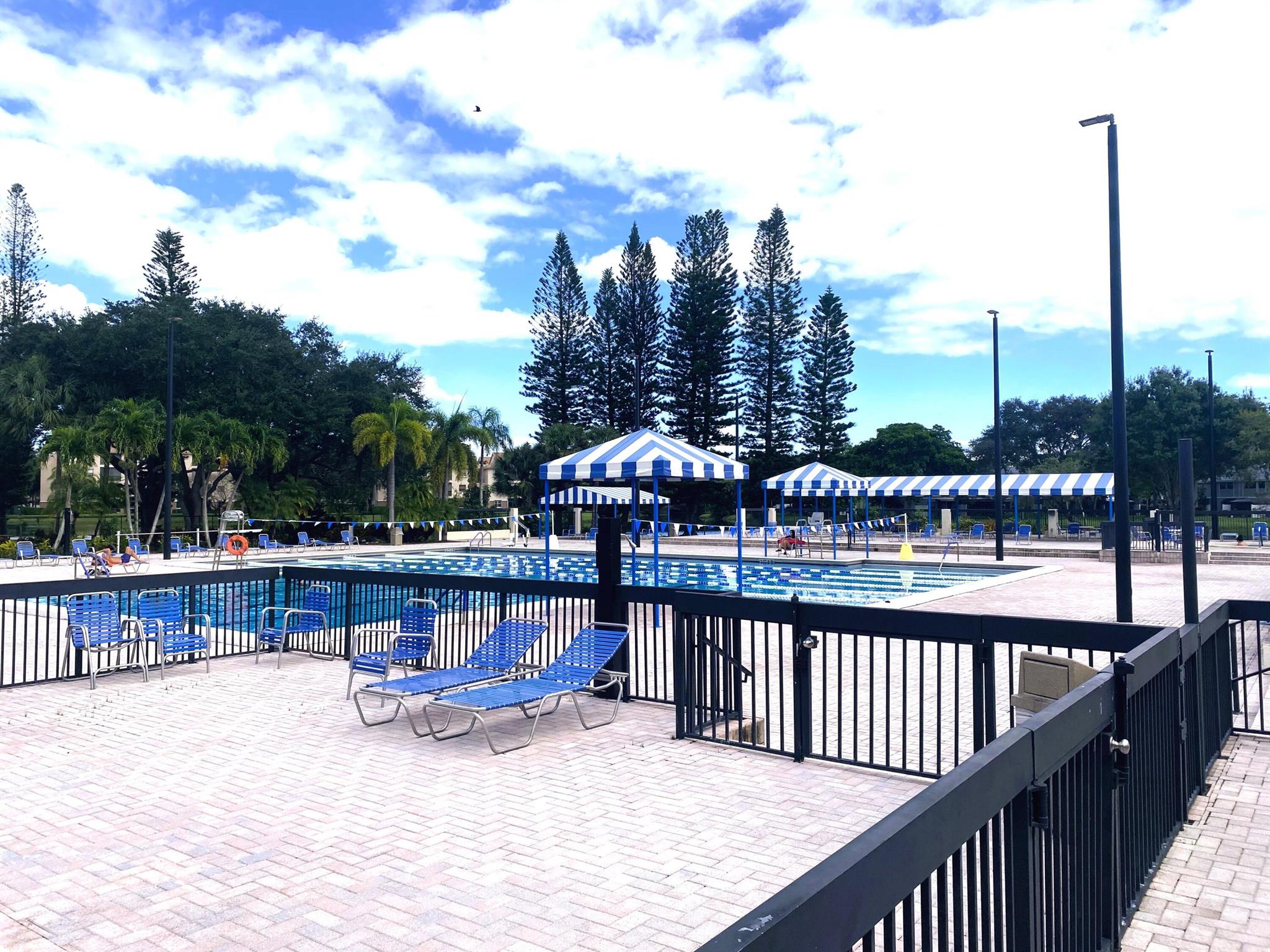 TARTAN COCONUT CREEK PHAS - Residential