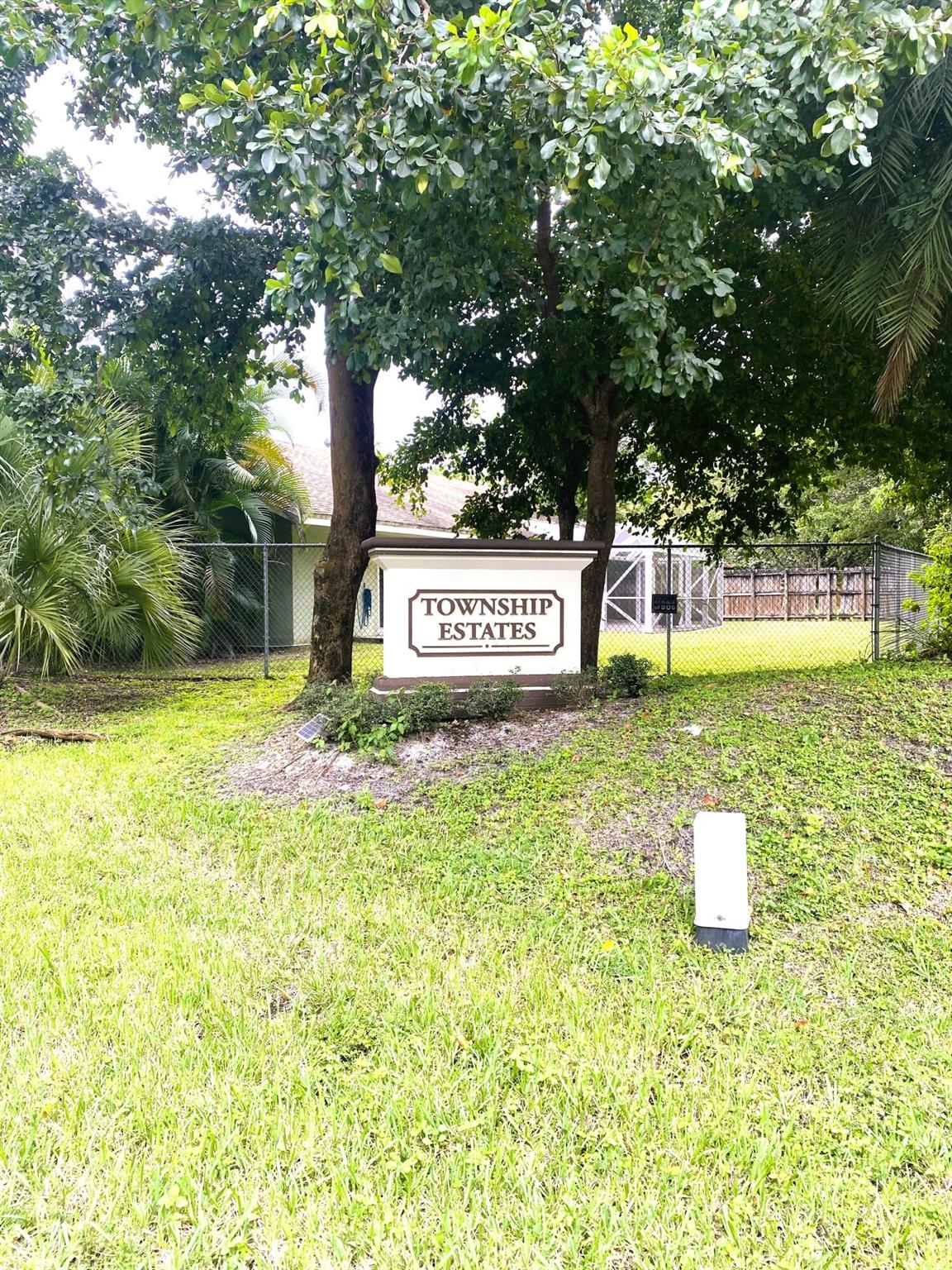 TARTAN COCONUT CREEK PHAS - Residential