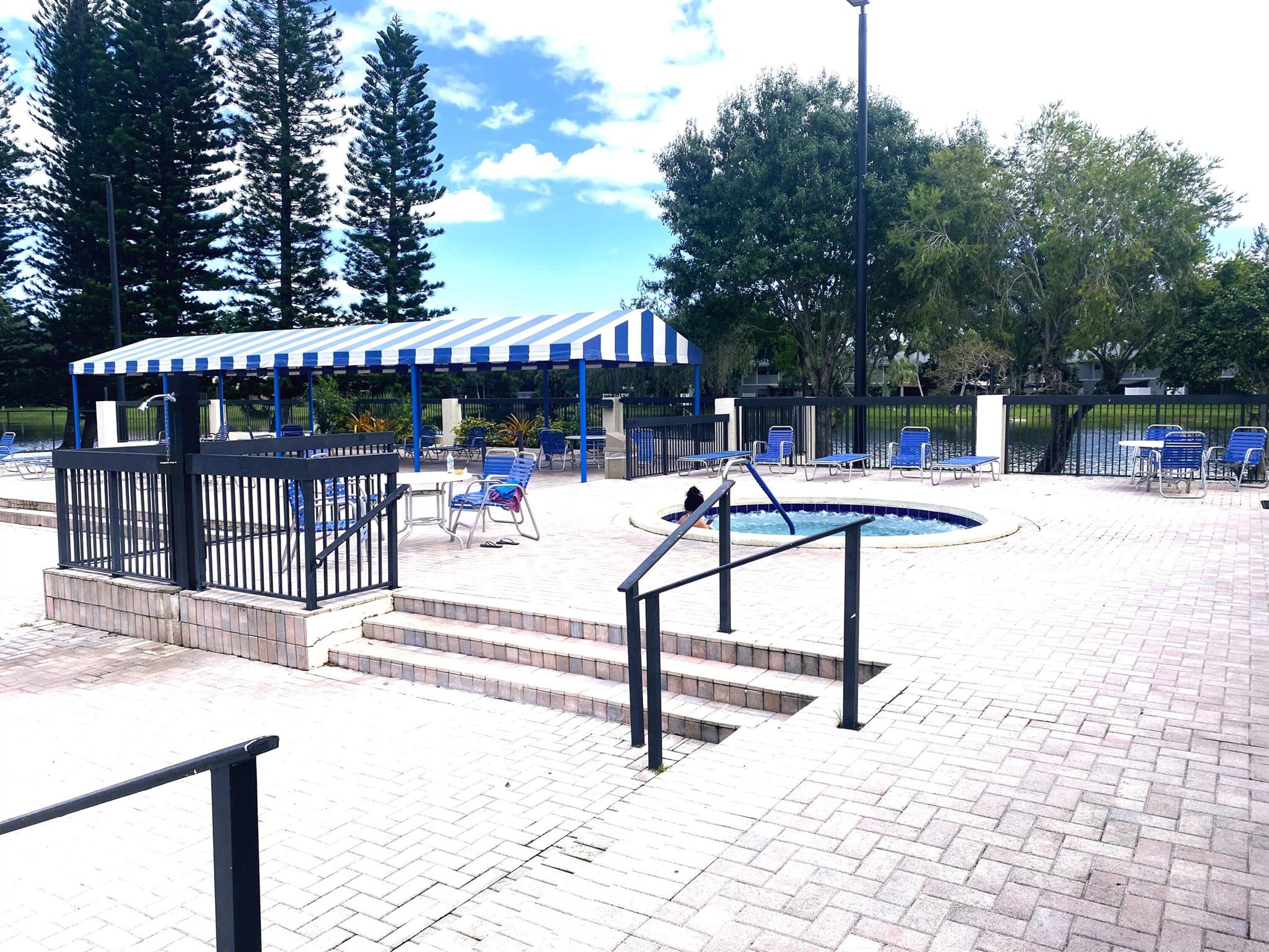 TARTAN COCONUT CREEK PHAS - Residential