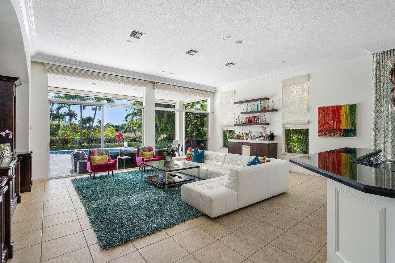 MIRASOL PAR 14 - Residential