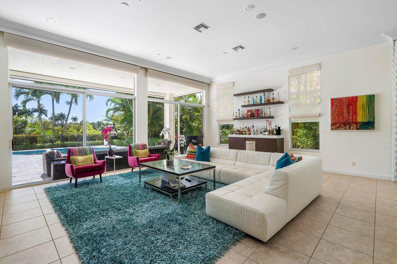 MIRASOL PAR 14 - Residential