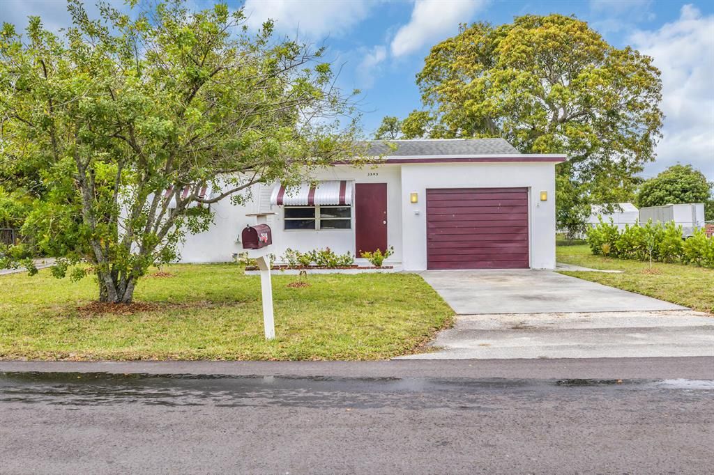 Photo of 3549 Corrigan Court, Palm Springs, FL 33461 (MLS # R10790362)