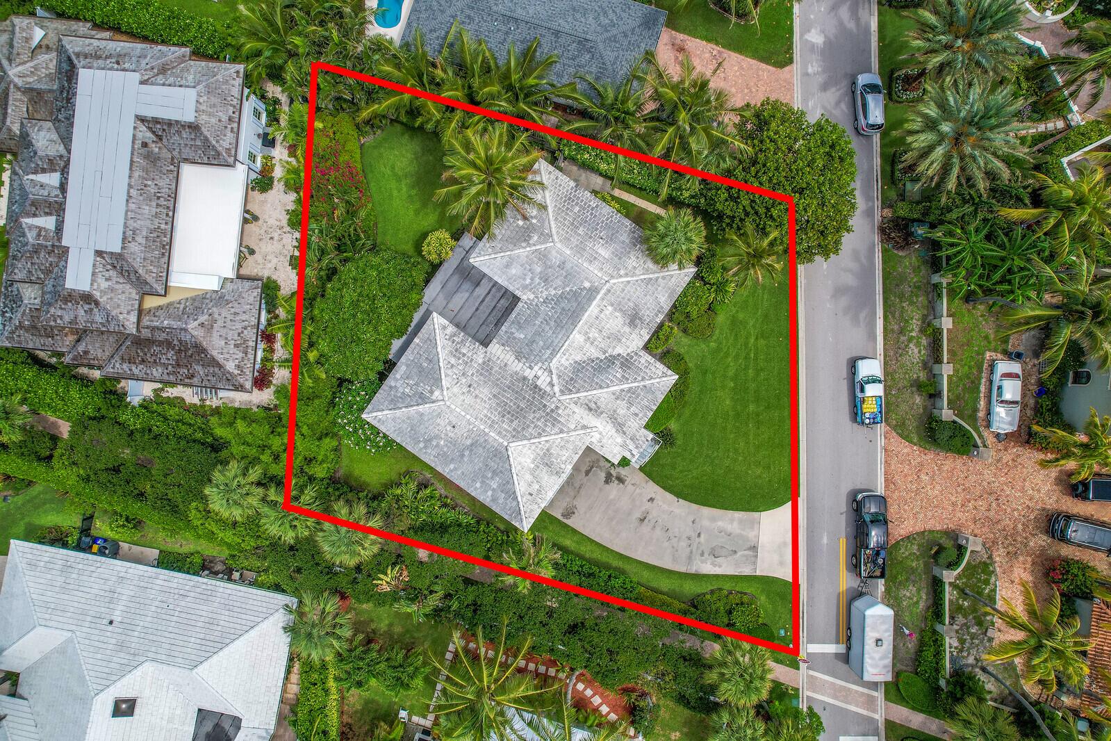 JUPITER INLET BEACH COLON - Land