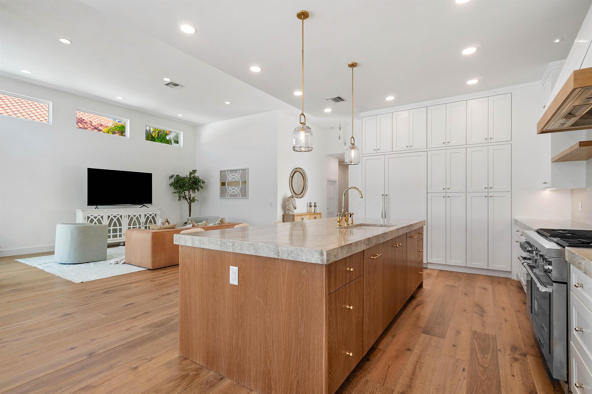 CHUKKER COVE P B POLO & C - Residential