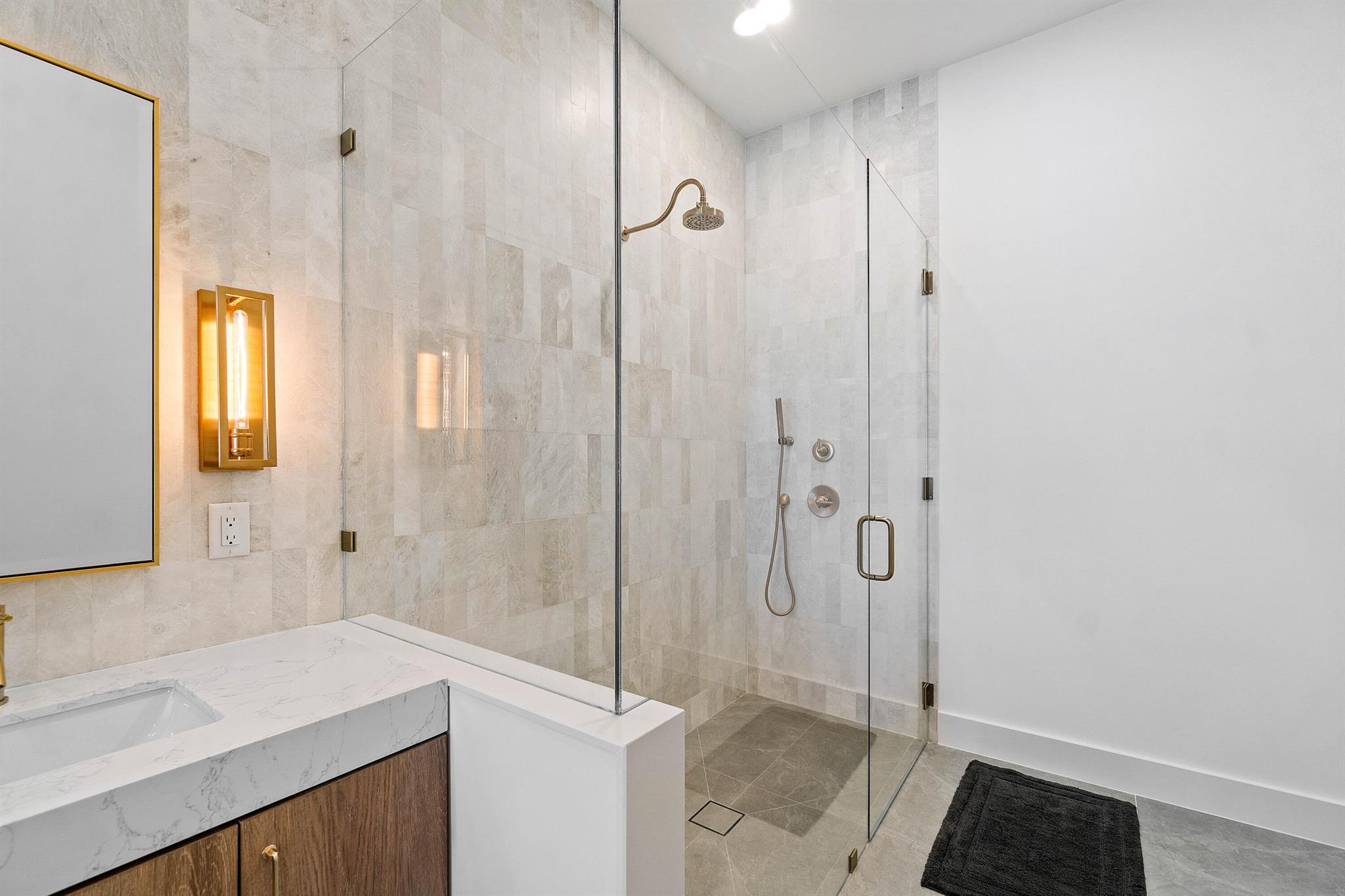 CHUKKER COVE P B POLO & C - Residential