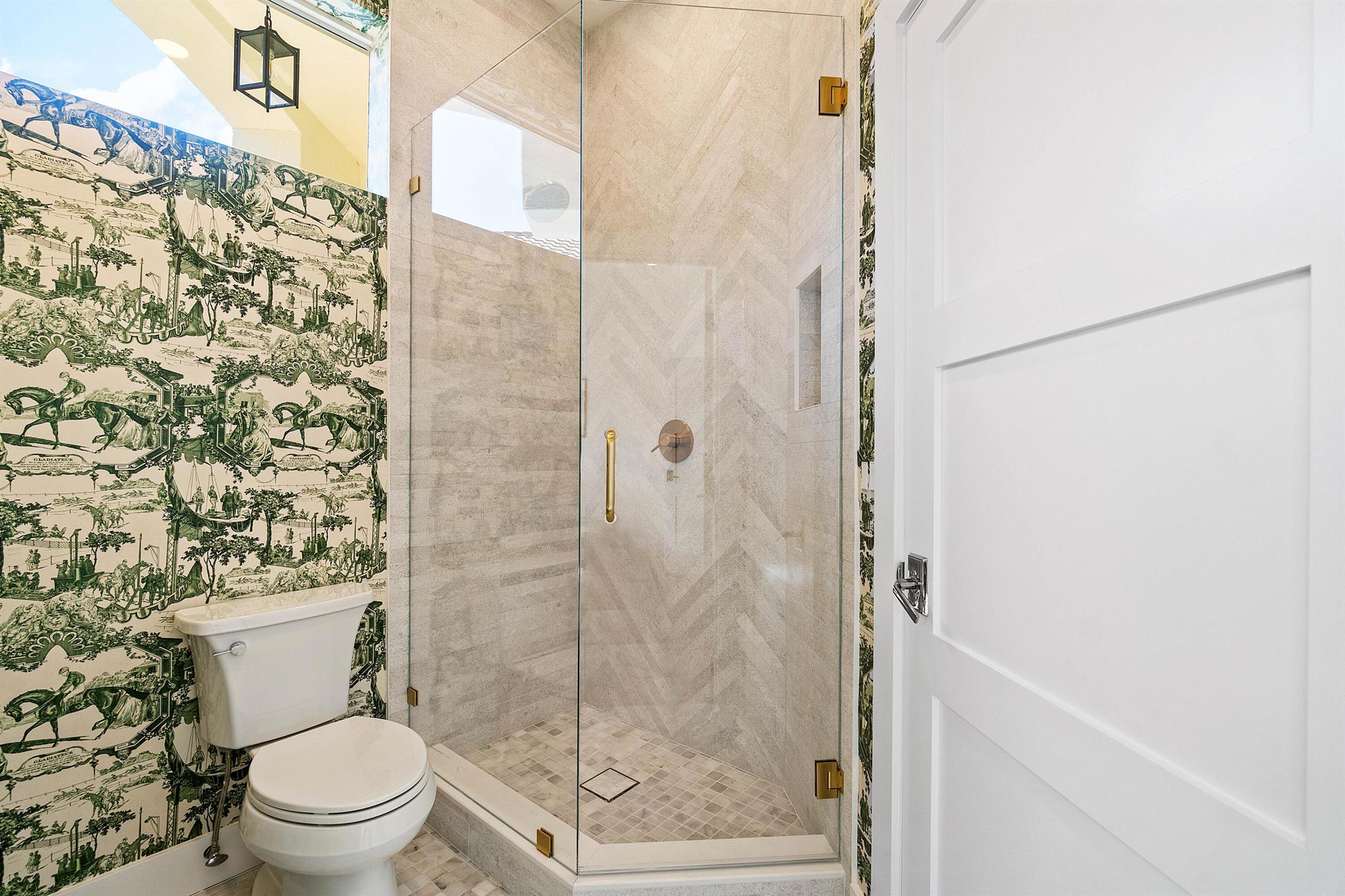 CHUKKER COVE P B POLO & C - Residential