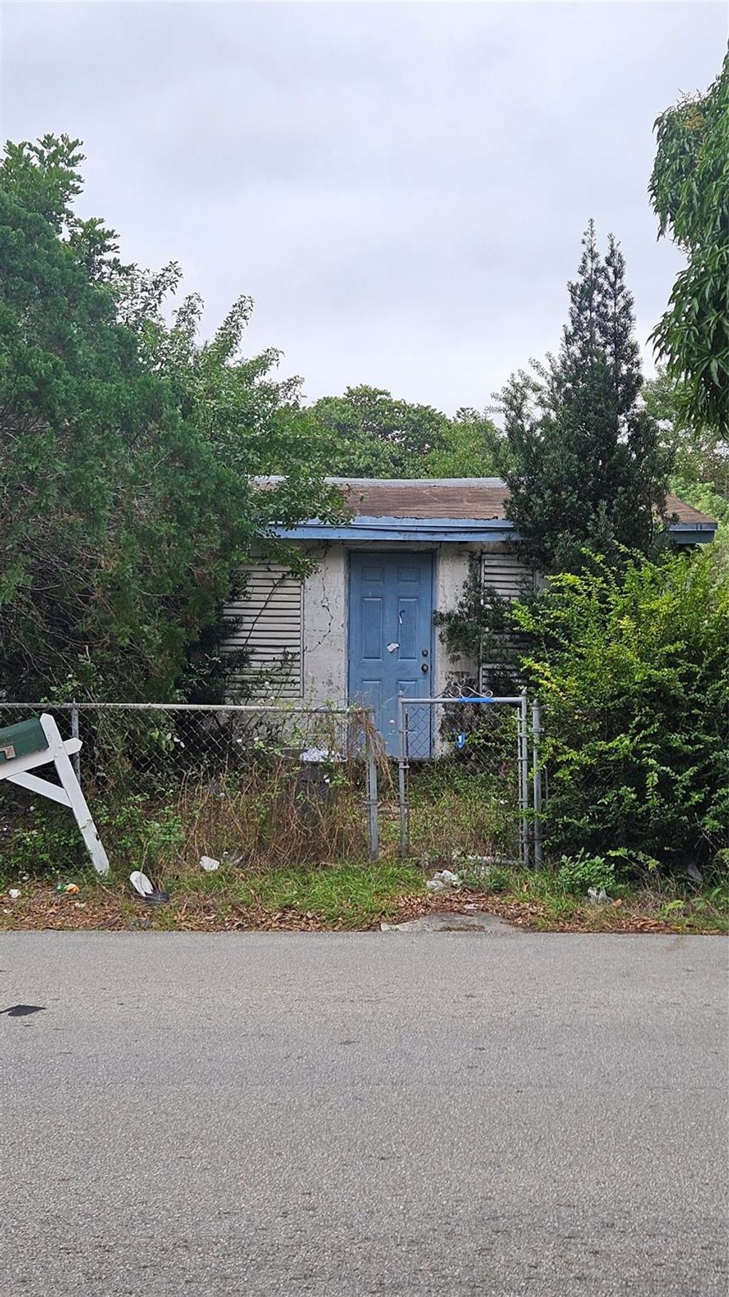 Photo of 422 SW - A 4th Avenue, Delray Beach, FL 33444 (MLS # F10419010)