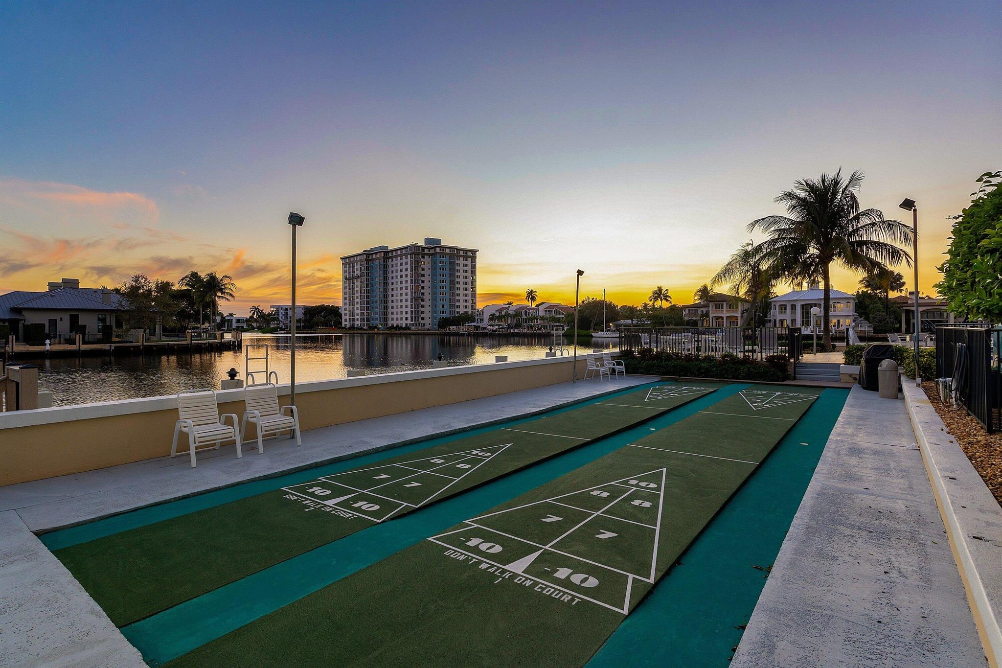 Seagate Manor - Residential