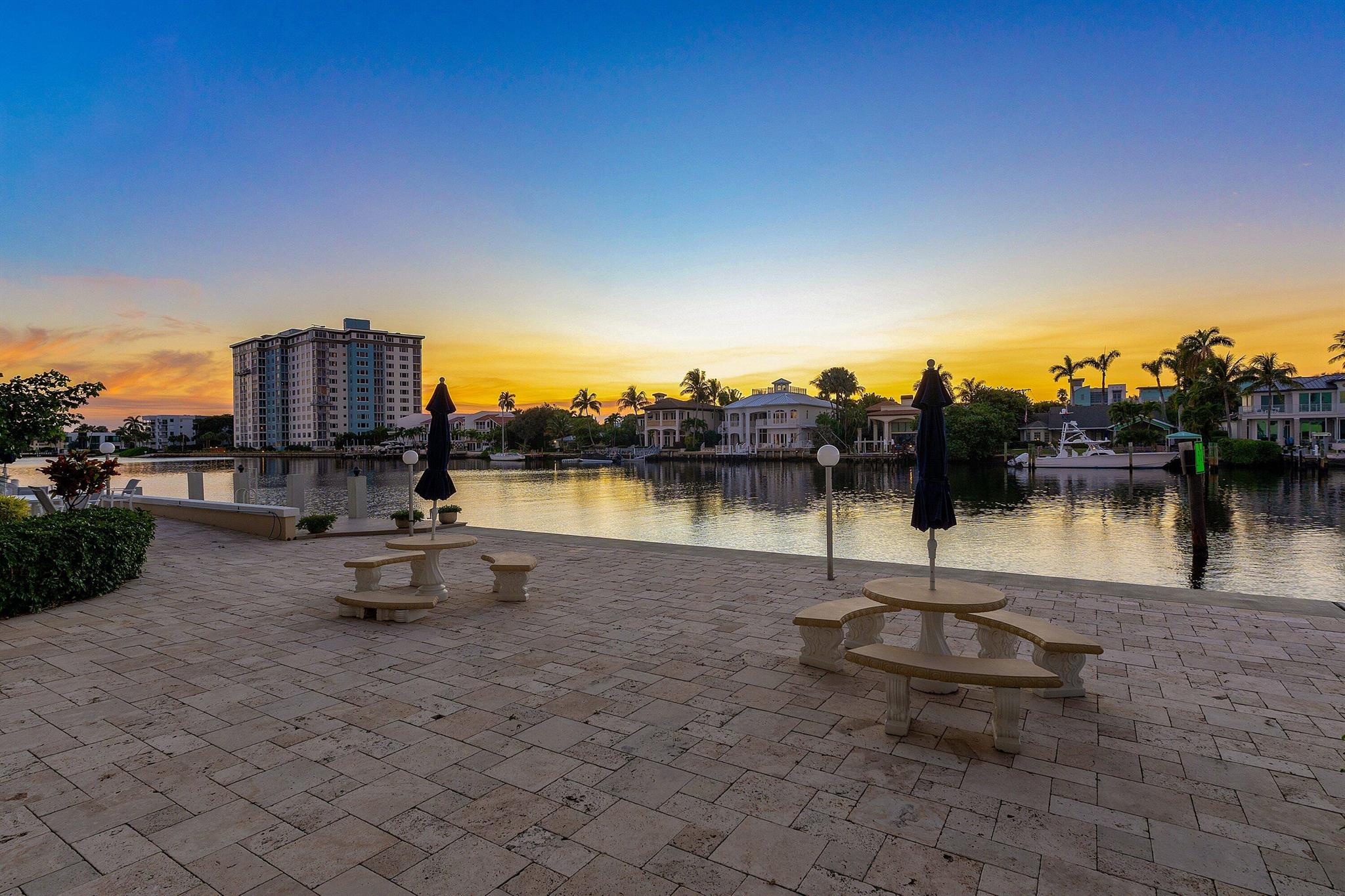 Seagate Manor - Residential