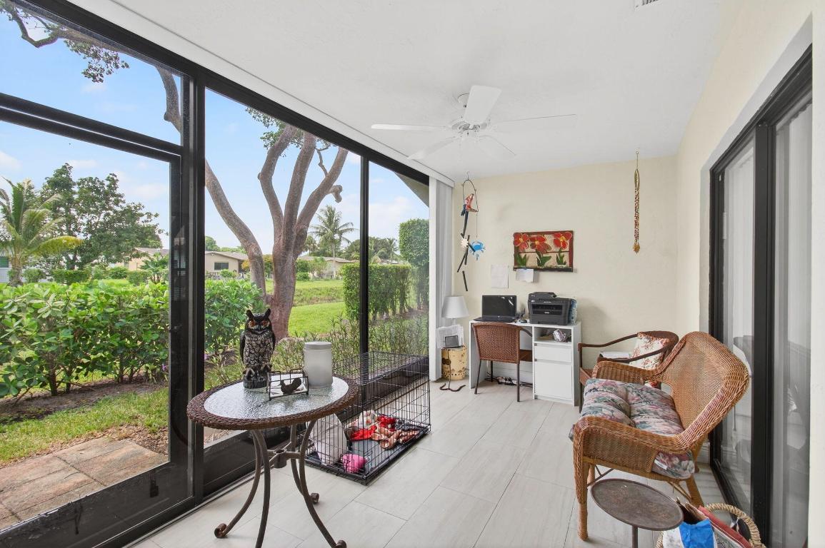 HUNTINGTON POINTE - Residential