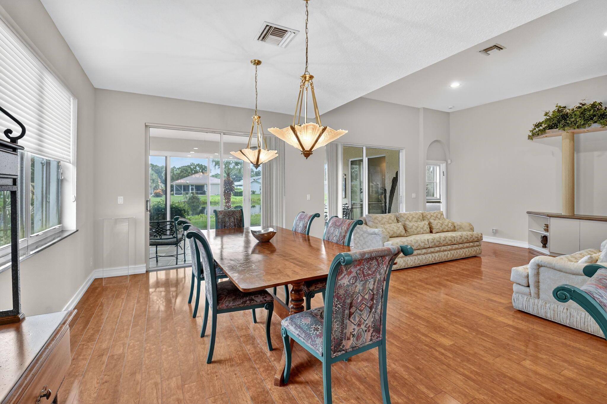 9569 Arbor View Drive N