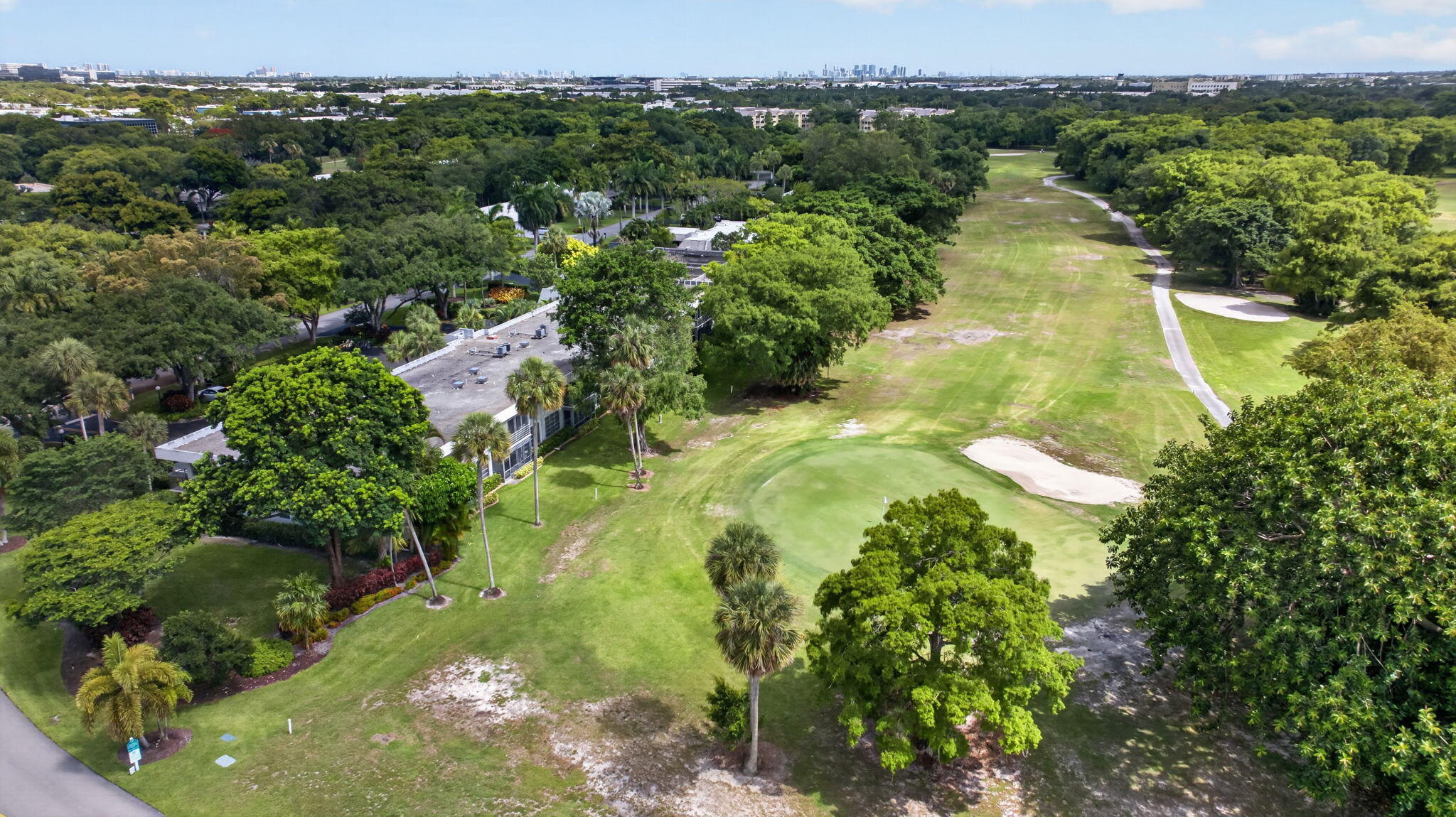 NO 87 PALM-AIRE COUNTRY CLUB - Residential