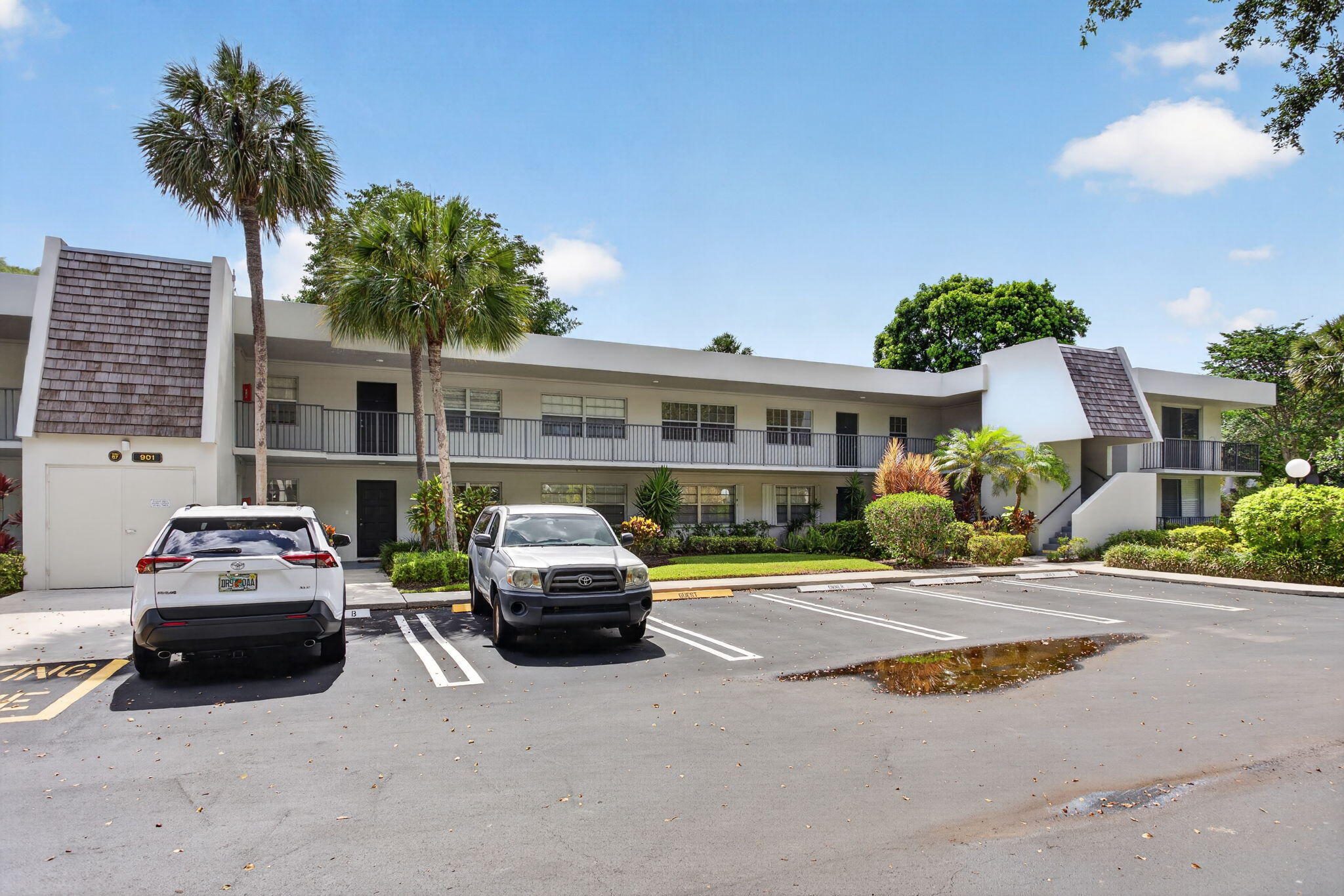 NO 87 PALM-AIRE COUNTRY CLUB - Residential
