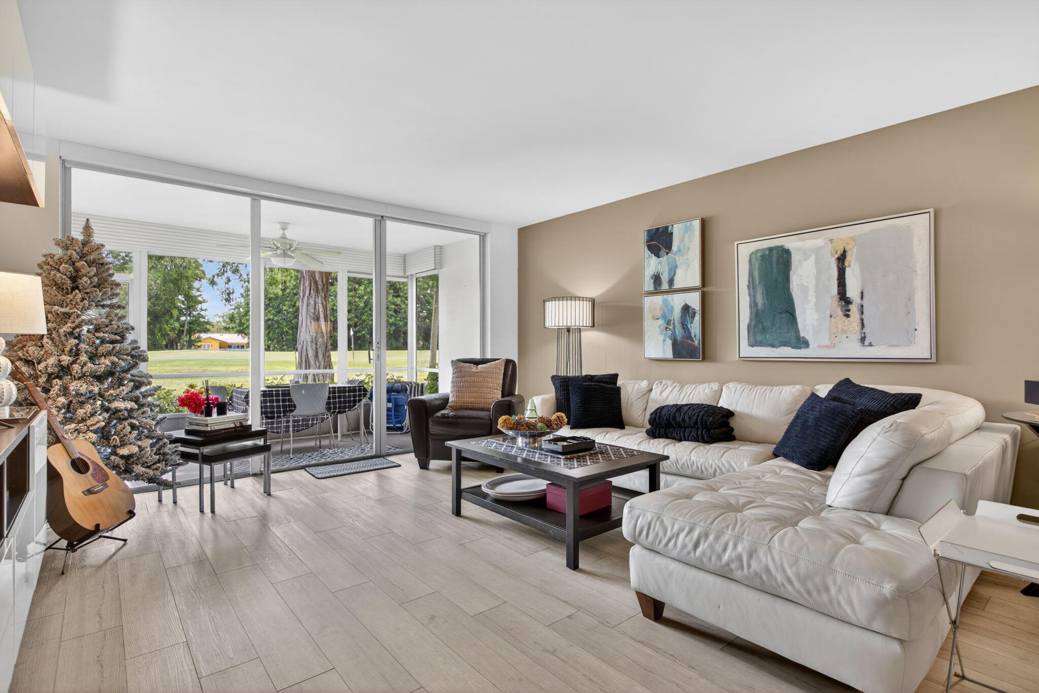 NO 87 PALM-AIRE COUNTRY CLUB - Residential