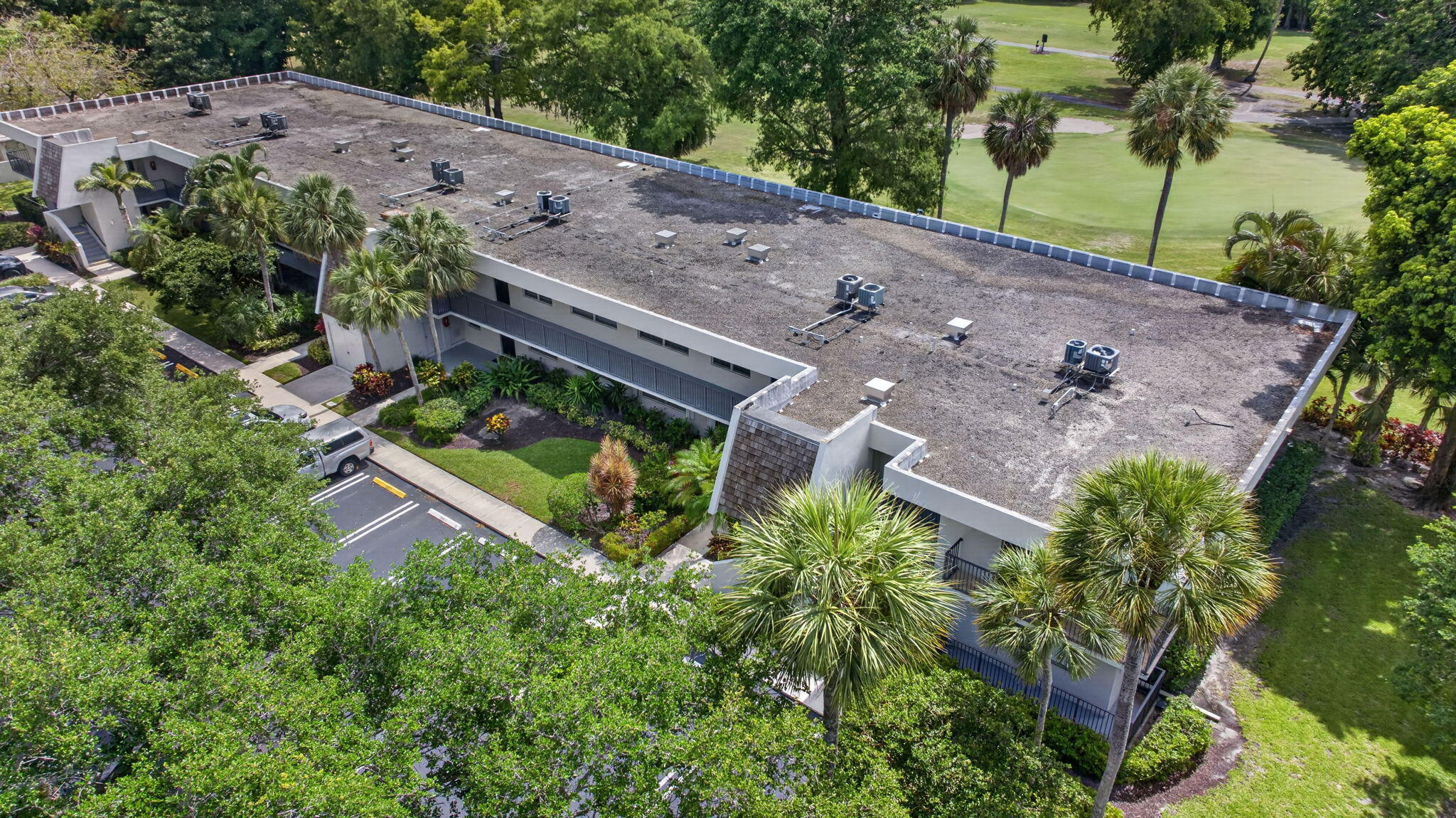 NO 87 PALM-AIRE COUNTRY CLUB - Residential