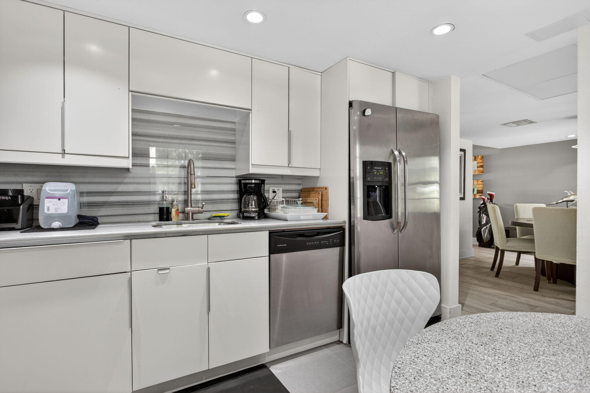 NO 87 PALM-AIRE COUNTRY CLUB - Residential