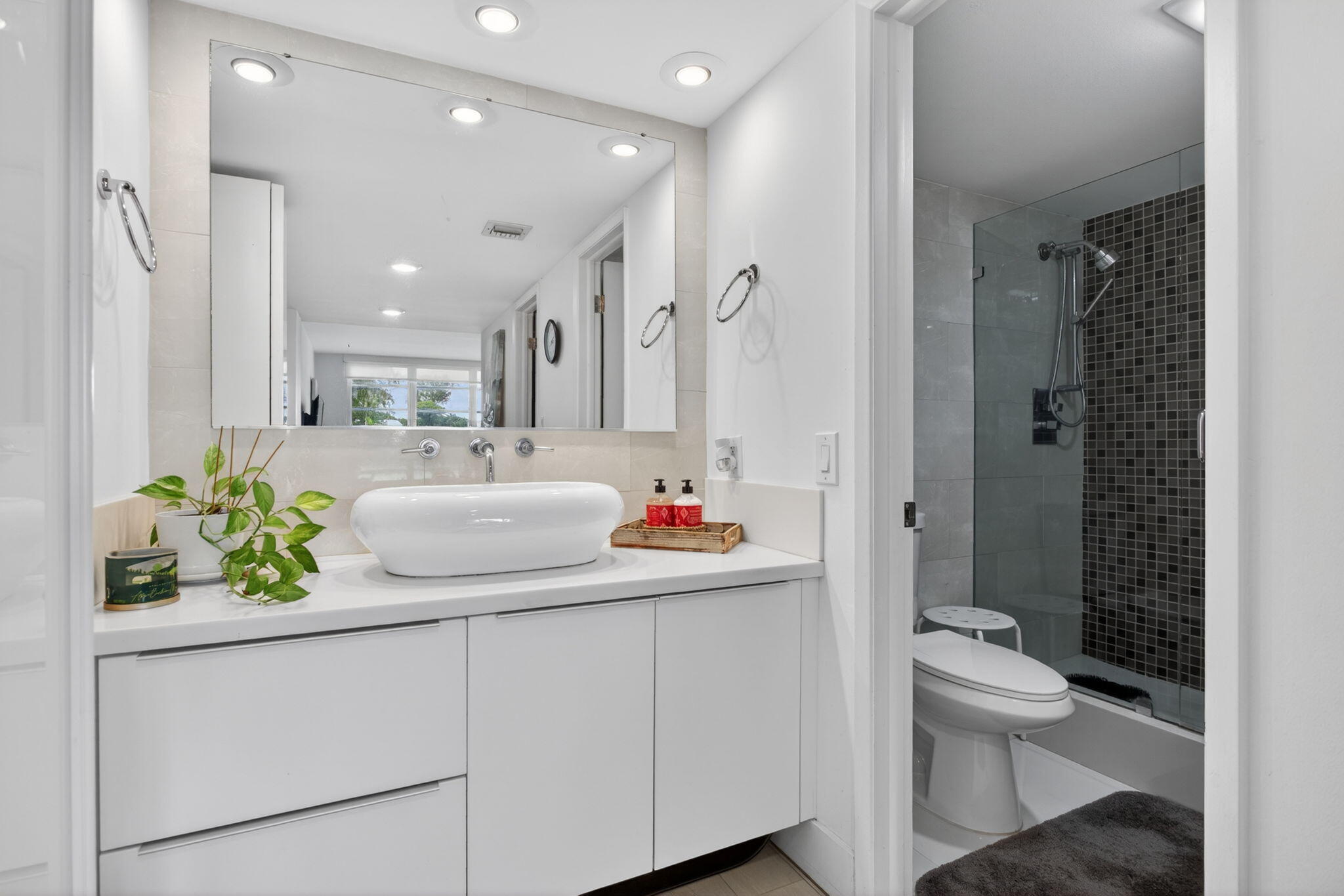 NO 87 PALM-AIRE COUNTRY CLUB - Residential