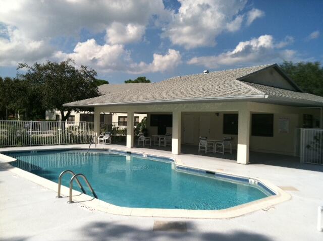 6541 SE Federal Highway