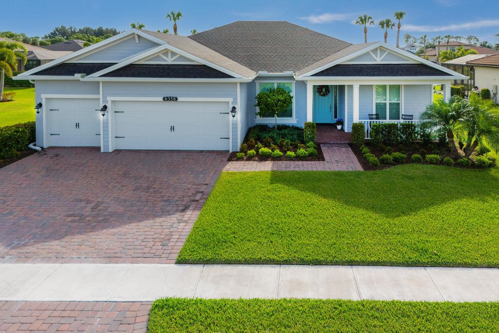Photo of 6358 Arcadia Square, Vero Beach, FL 32966 (MLS # R11151539)