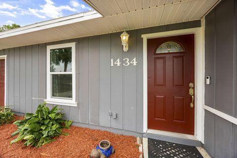 A home in Port St Lucie