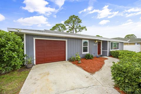 A home in Port St Lucie