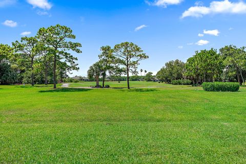 Condominium in Hobe Sound FL 6255 Charleston Place Pl 33.jpg