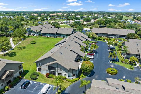 Condominium in Hobe Sound FL 6255 Charleston Place Pl 41.jpg