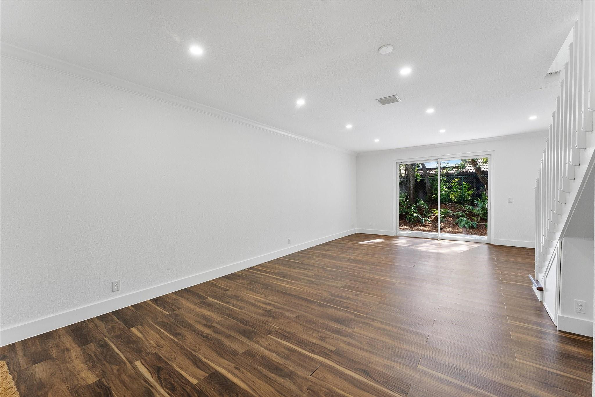 Sector 2 Boundary 165-36 - Residential Lease