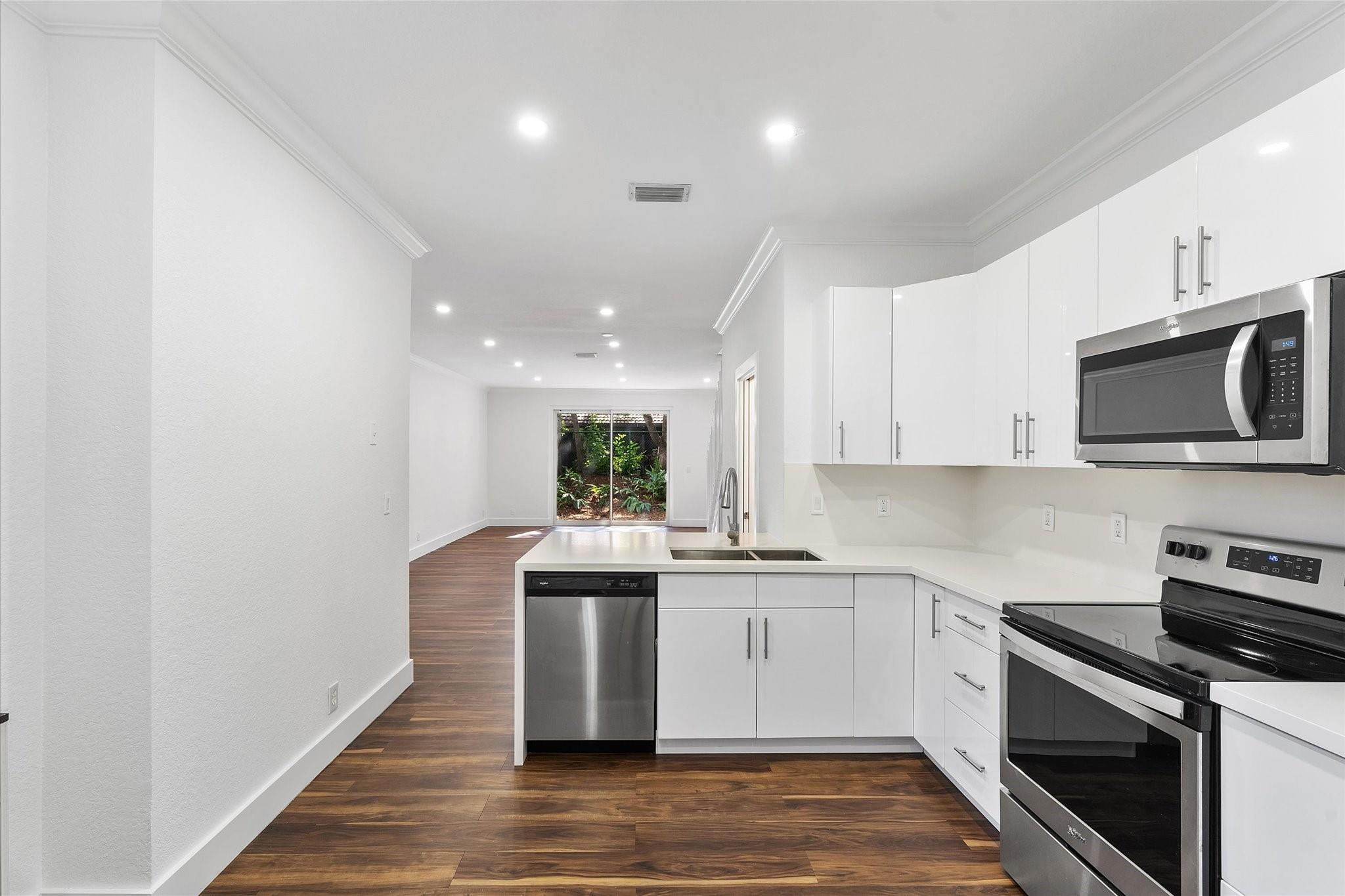 Sector 2 Boundary 165-36 - Residential Lease