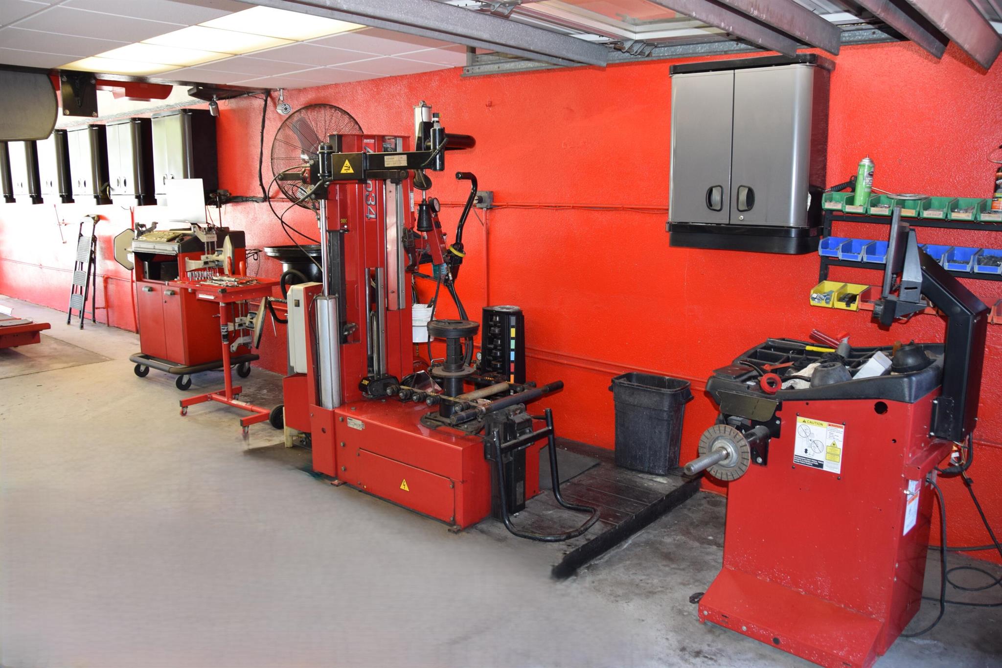 JUPITER CENTER - Commercial Sale