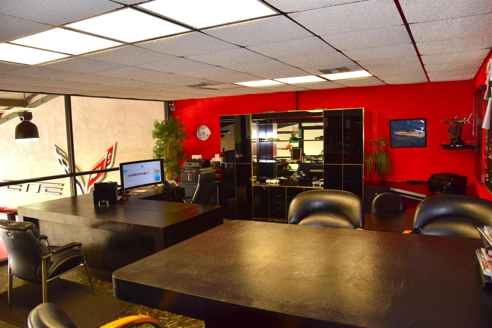 JUPITER CENTER - Commercial Sale