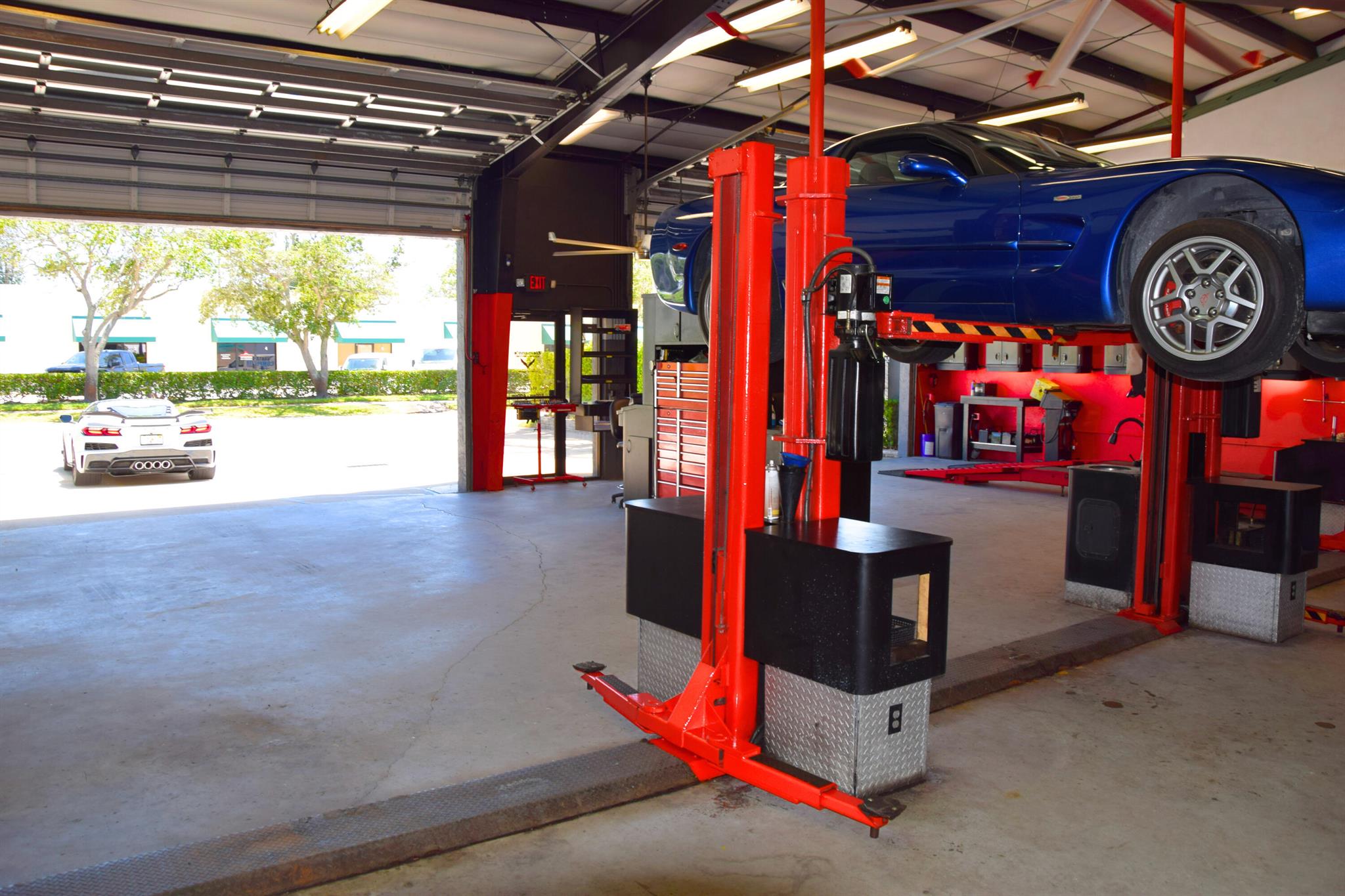 JUPITER CENTER - Commercial Sale