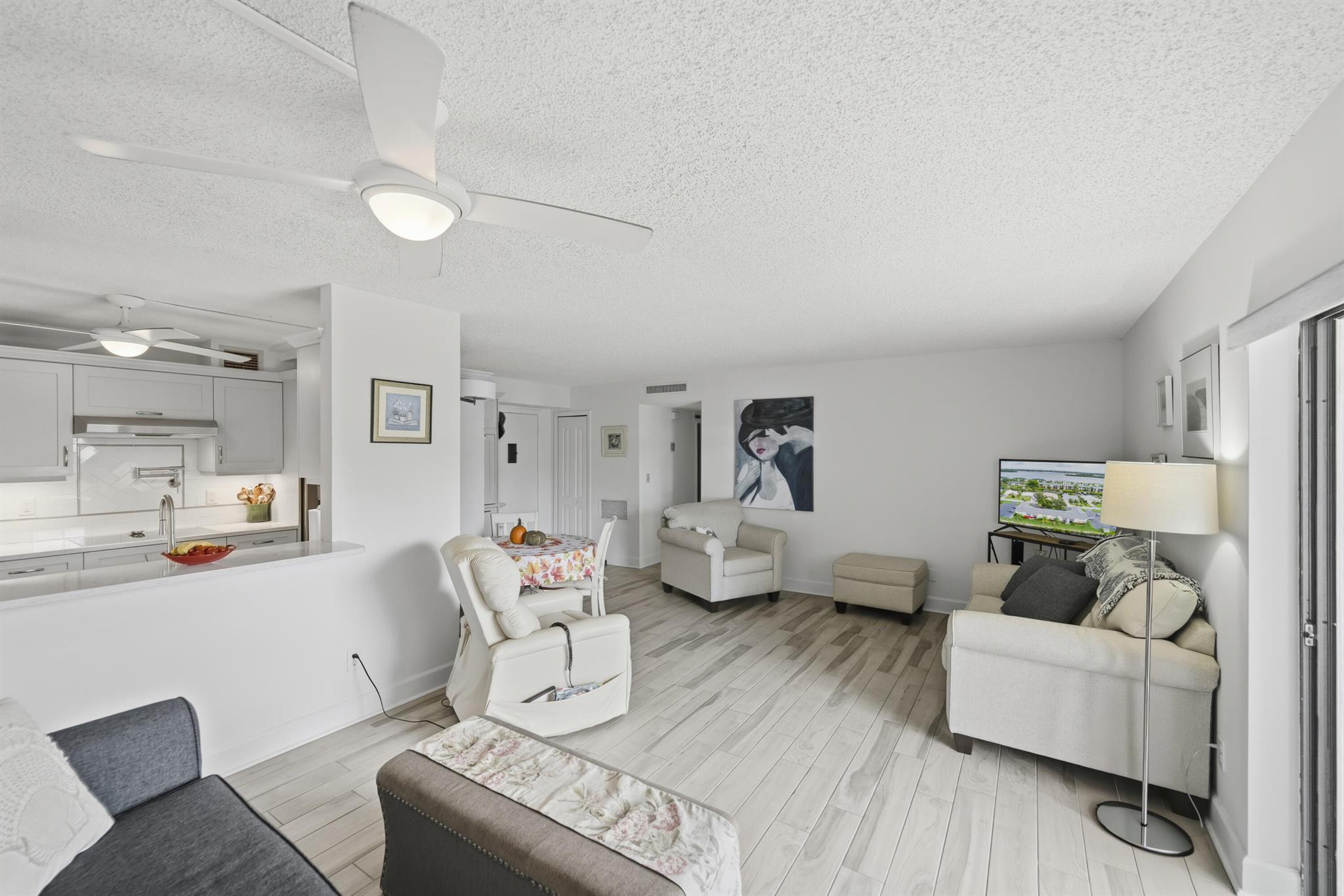 TREASURE COAST ISLES - Residential