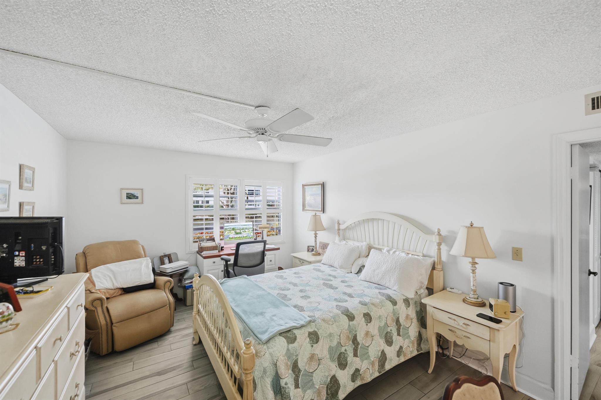 TREASURE COAST ISLES - Residential