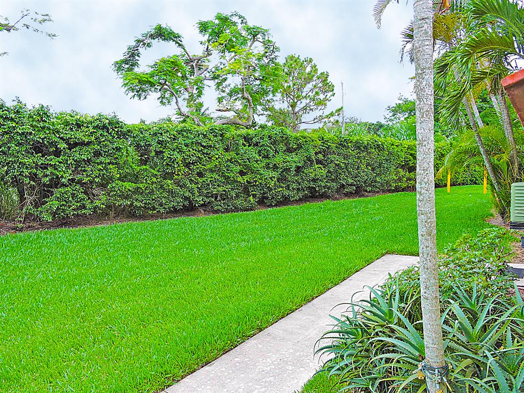 SOMERSET - Residential