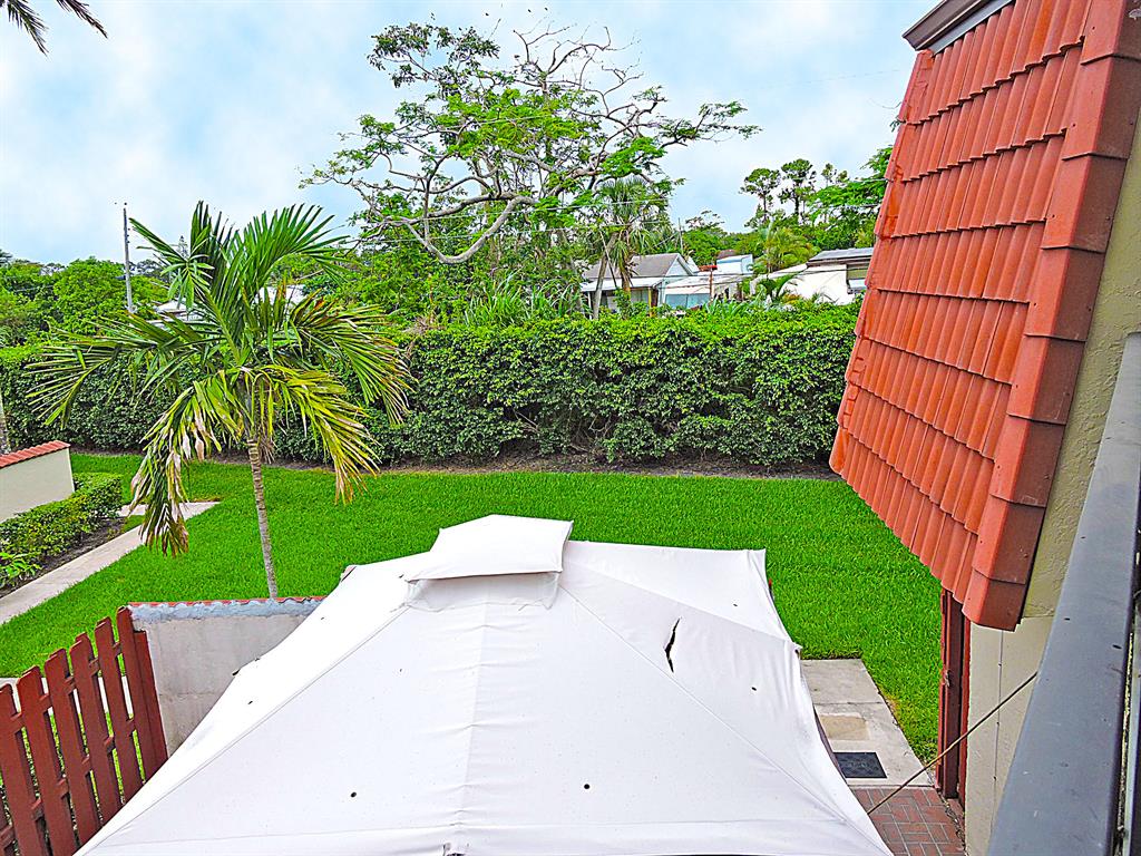 SOMERSET - Residential