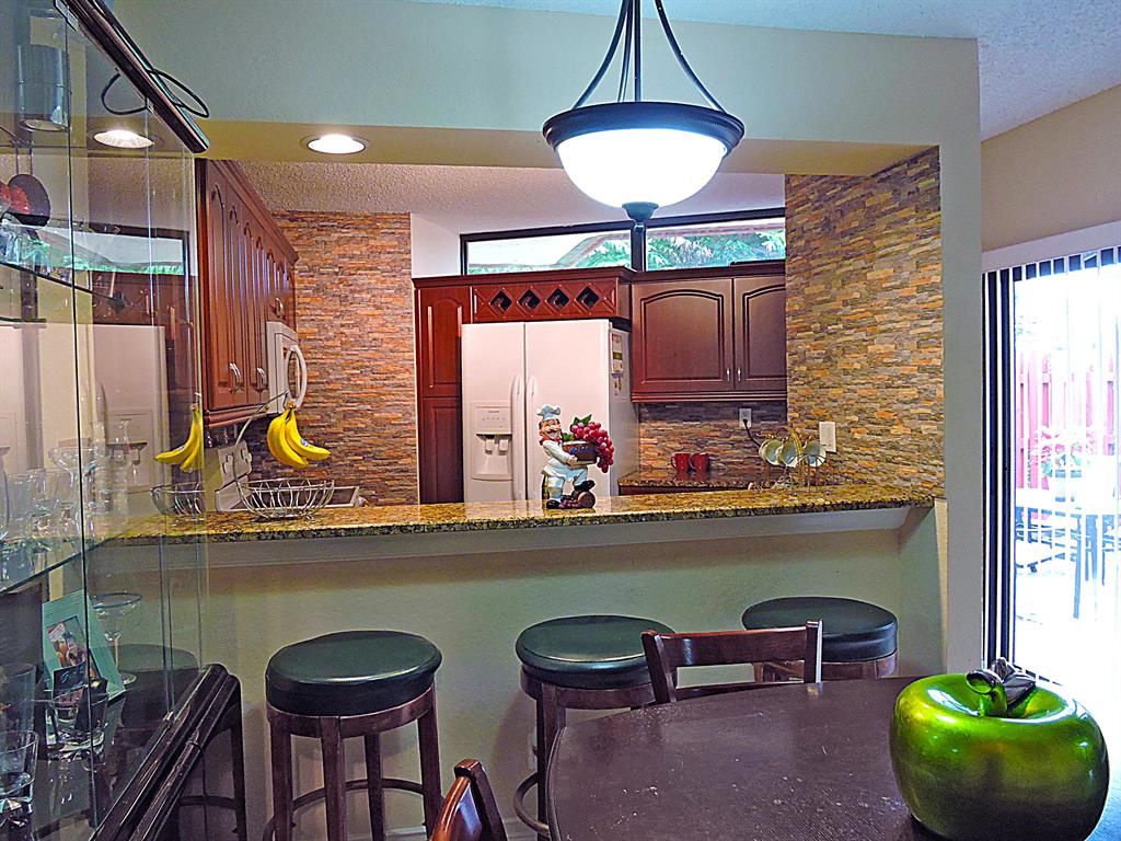 SOMERSET - Residential