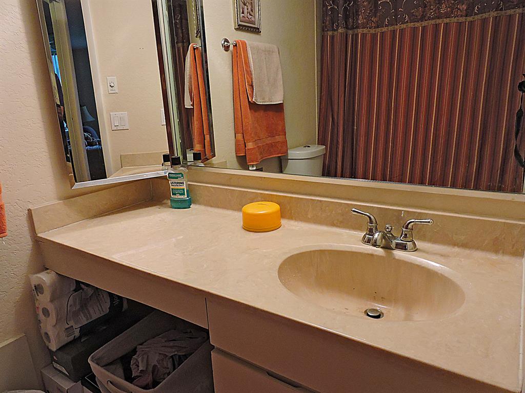 SOMERSET - Residential