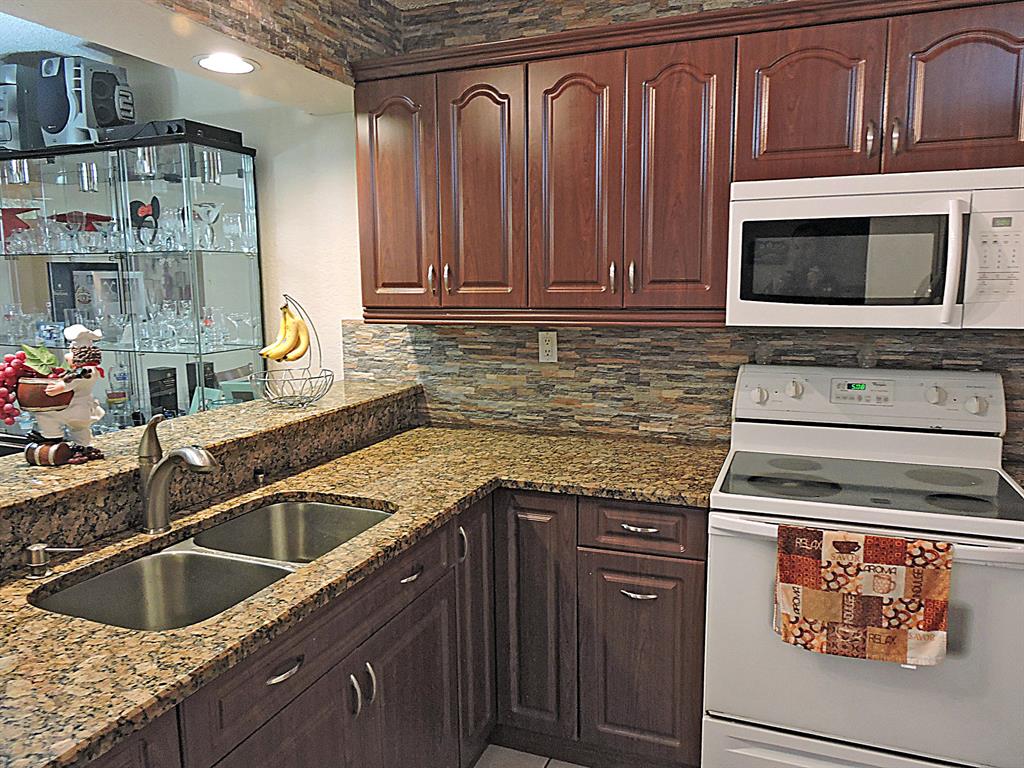 SOMERSET - Residential